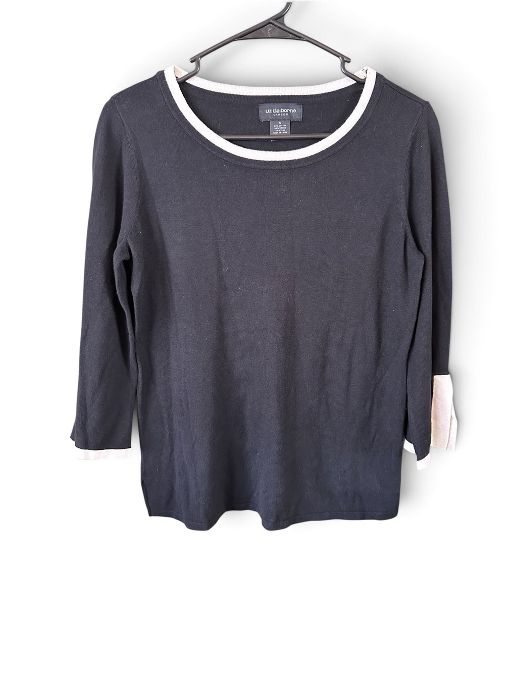 Liz Claiborne Black Long Sleeve Scoop Neck Top with White Trim